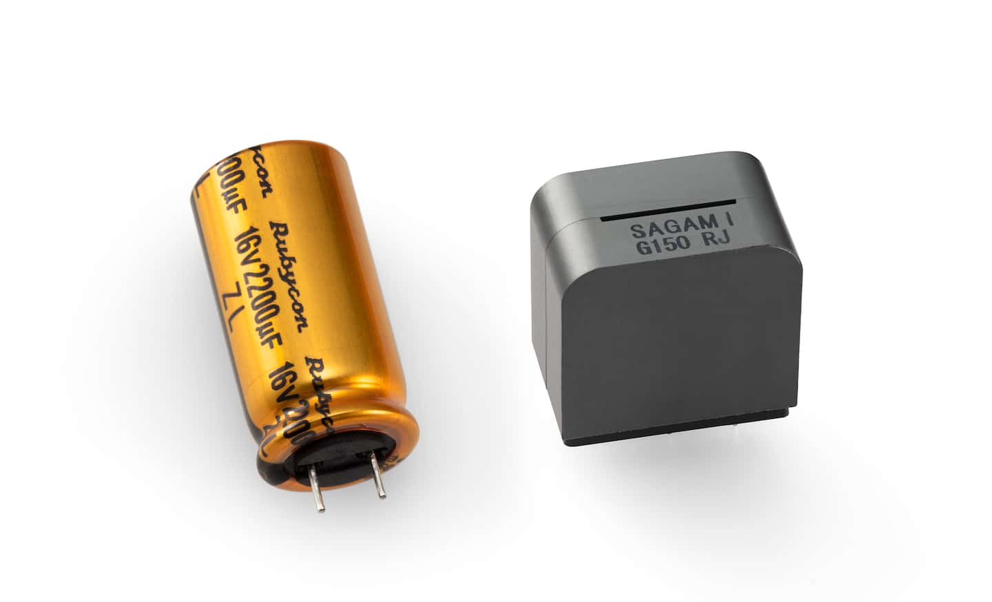 View of the XM-1ES Mobile ES mono power amplifier upgraded inductors with OFC wires
